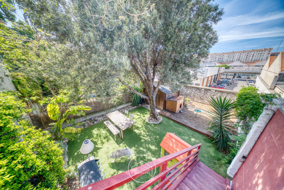 Appartement à MARSEILLE-14E