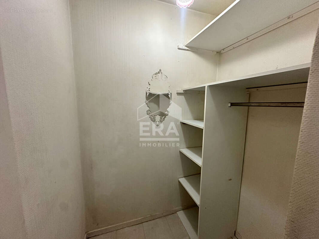 Appartement à SARTROUVILLE