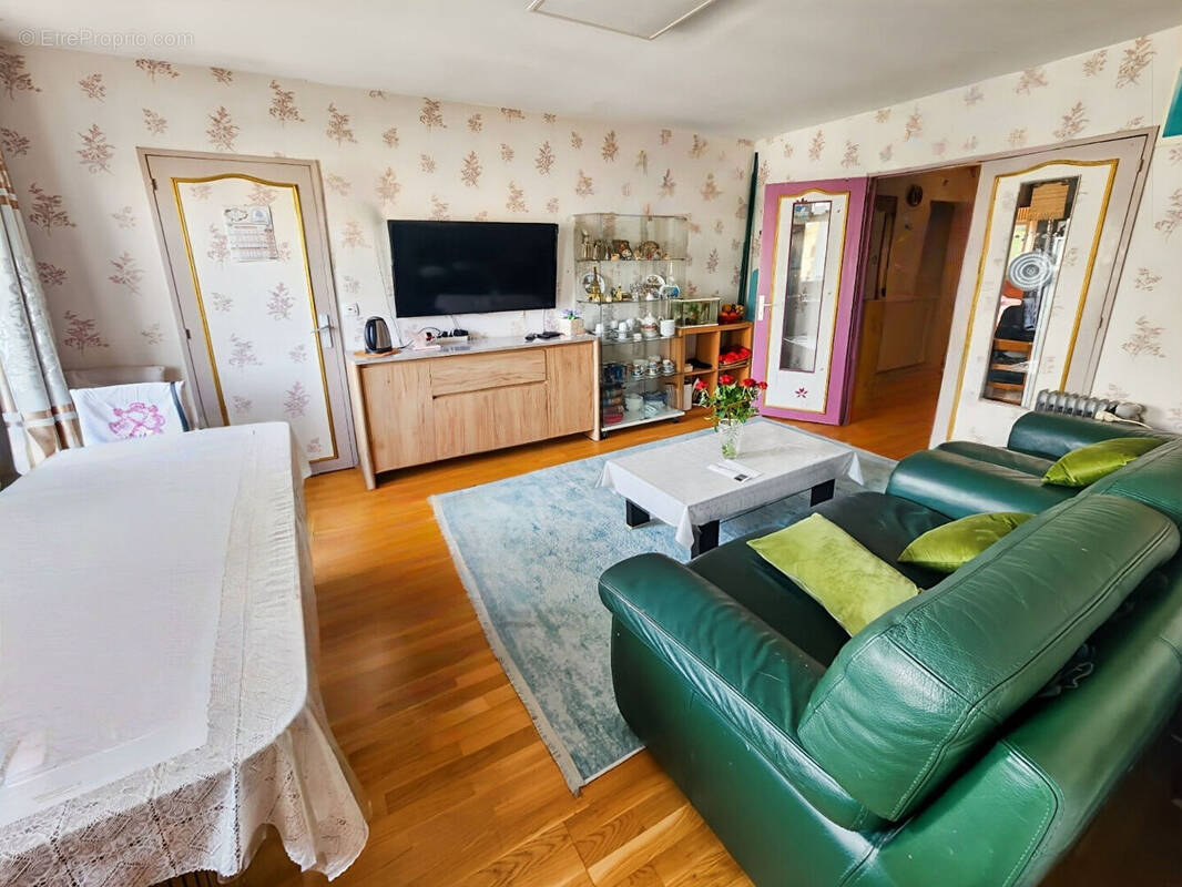 Appartement à LE MEE-SUR-SEINE