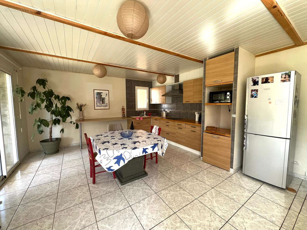 Maison à LAROQUE-DES-ALBERES