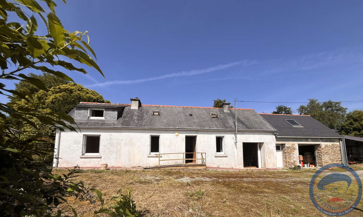 Maison à PLOGONNEC