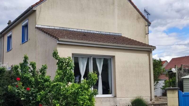 Maison à BRESSUIRE