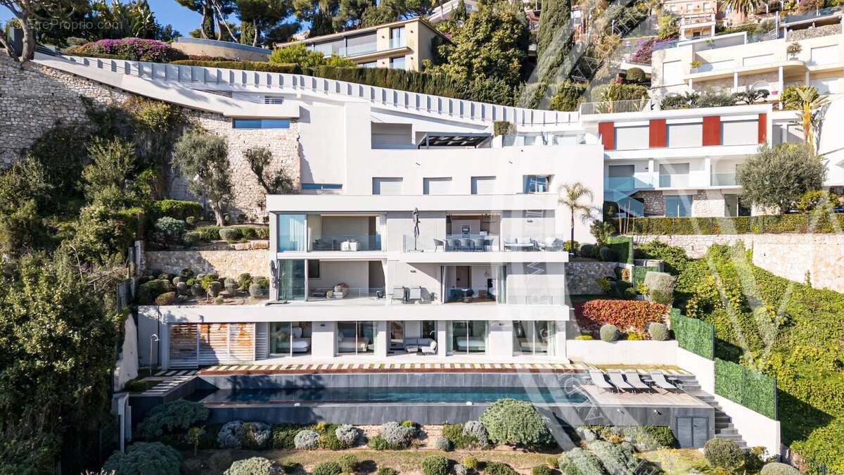 Maison à VILLEFRANCHE-SUR-MER