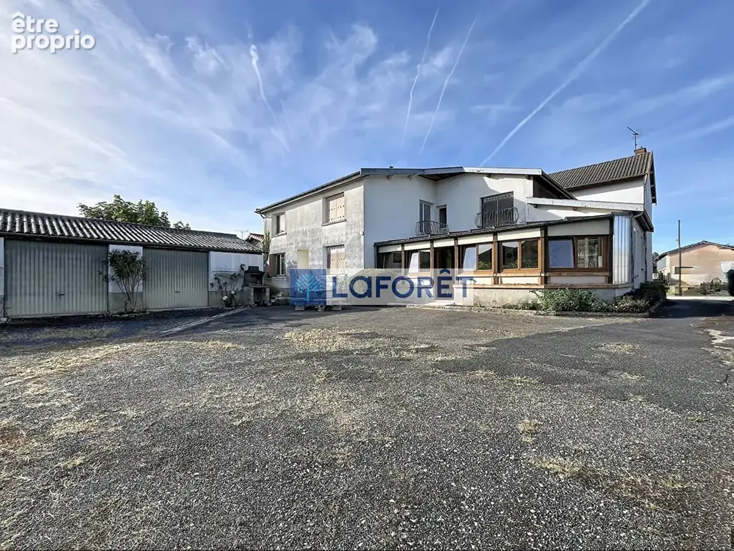 Maison Rives Dervoises 17 pièce(s) 364 m2 - photo 17