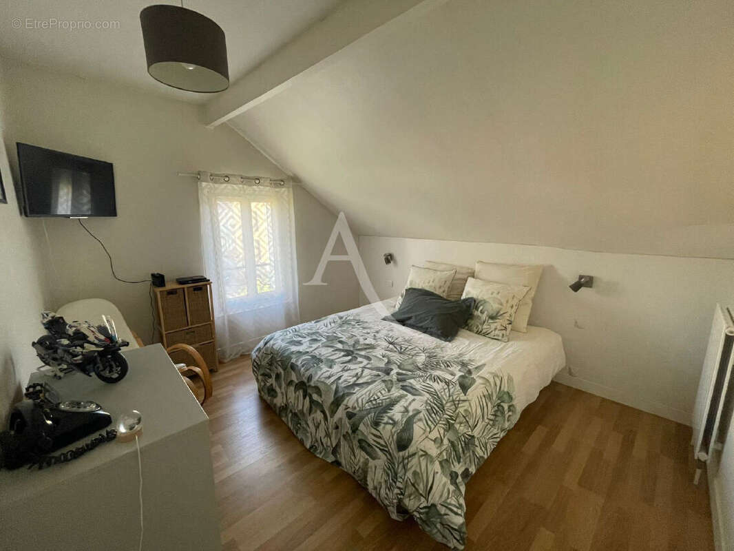 Maison à SAINT-OUEN-L&#039;AUMONE