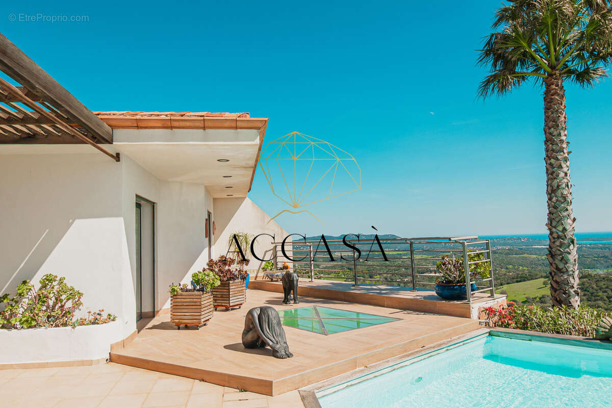 Maison à PORTO-VECCHIO