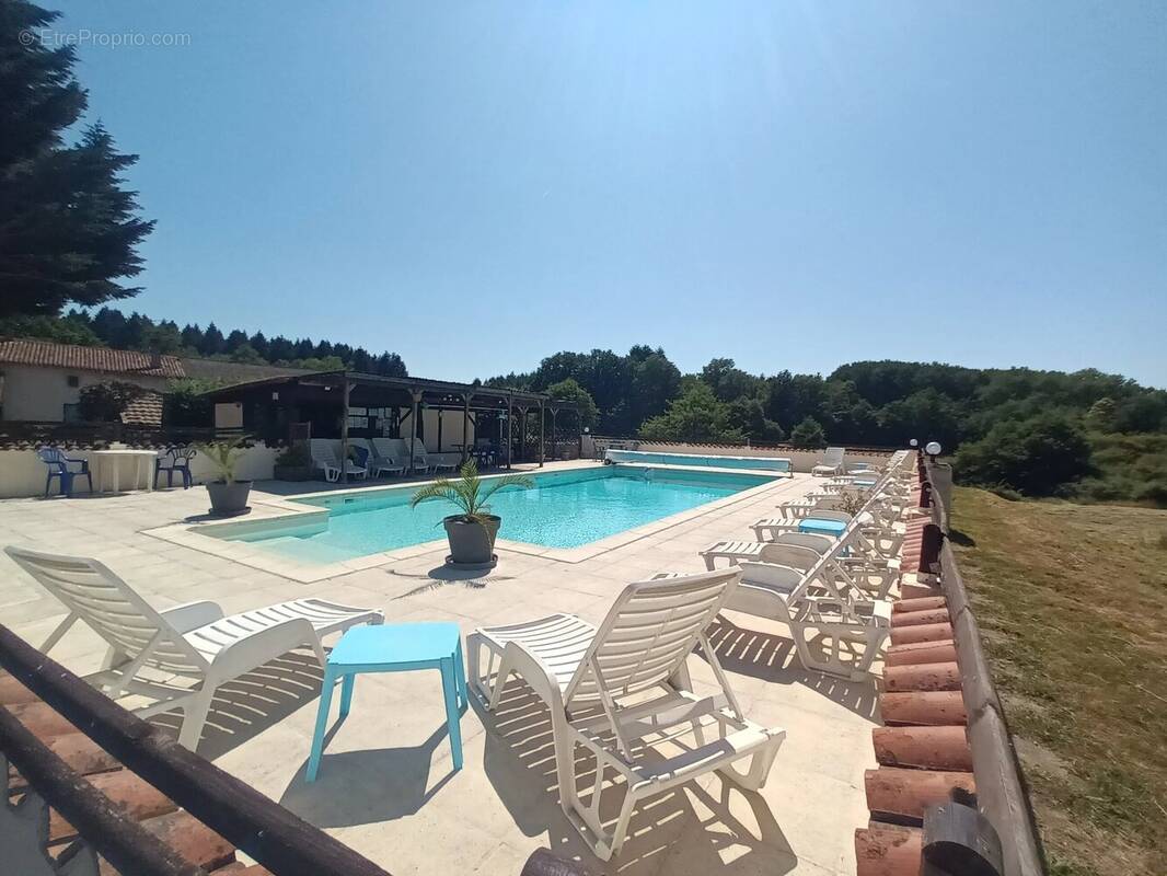 Maison à PRESSIGNAC