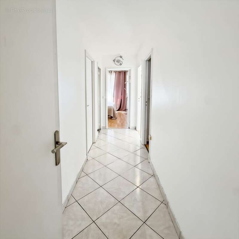 Appartement à BAGNOLET