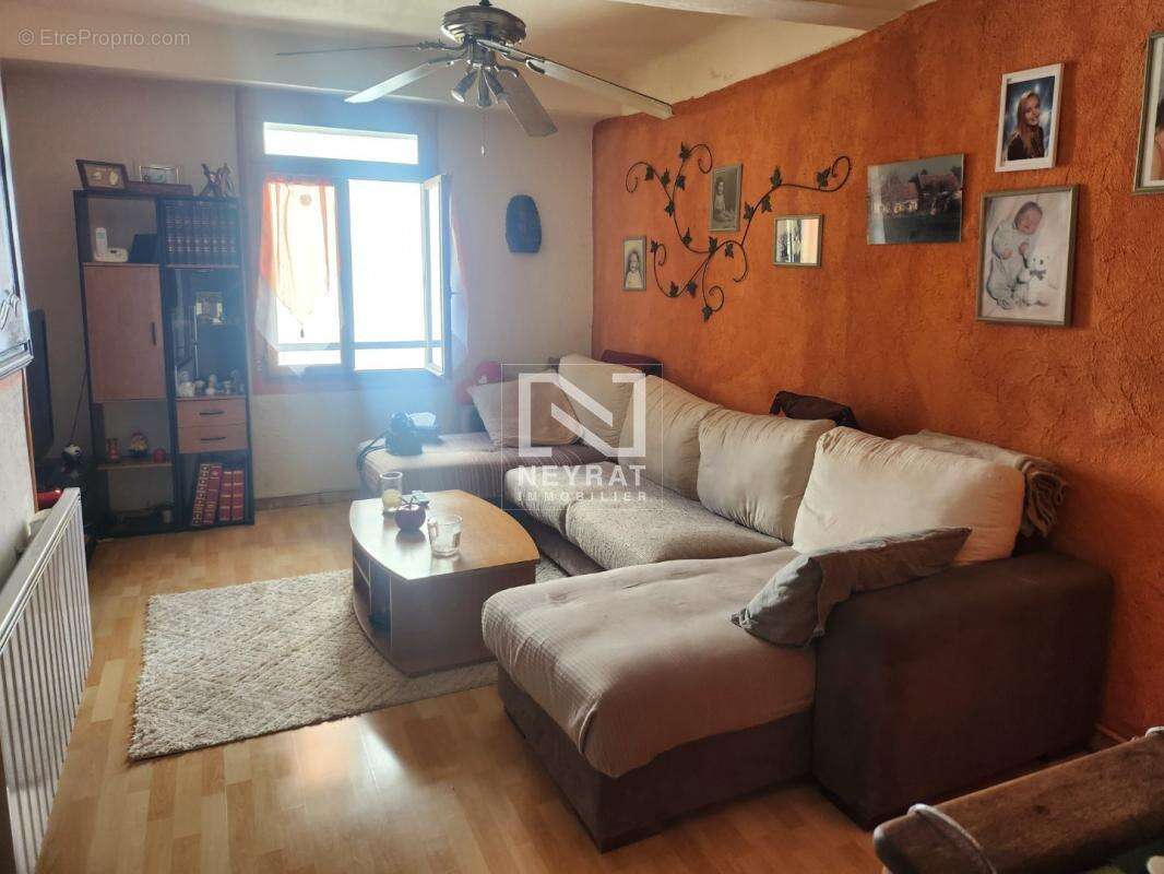 Appartement à SEILLANS