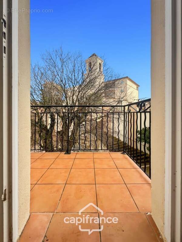 Domaine de Pont royal, spacieux et lumineux appartement de 40 m2,belle vue, localisé en angle, une chambre,  grande loggia terra - photo 14