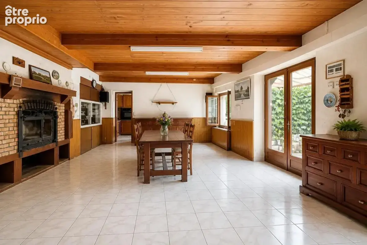 Maison de 120 m2 avec plus de 2,2 hectares de terrain - photo 4