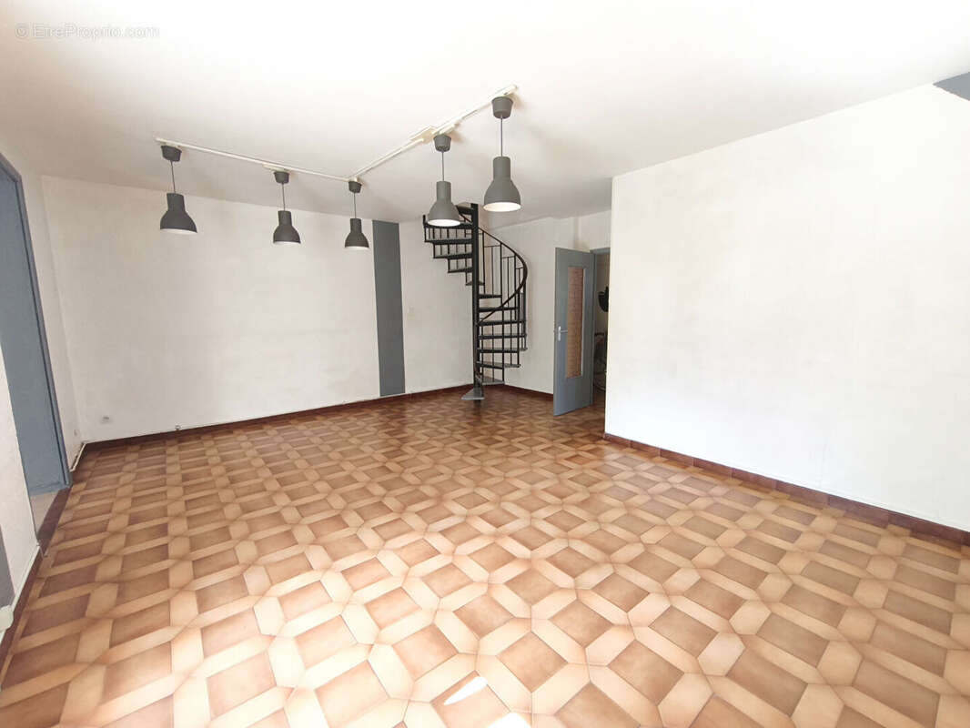 Maison à VARILHES