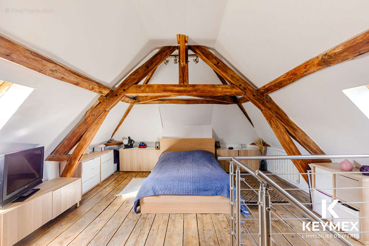 Maison à SAINTE-GENEVIEVE