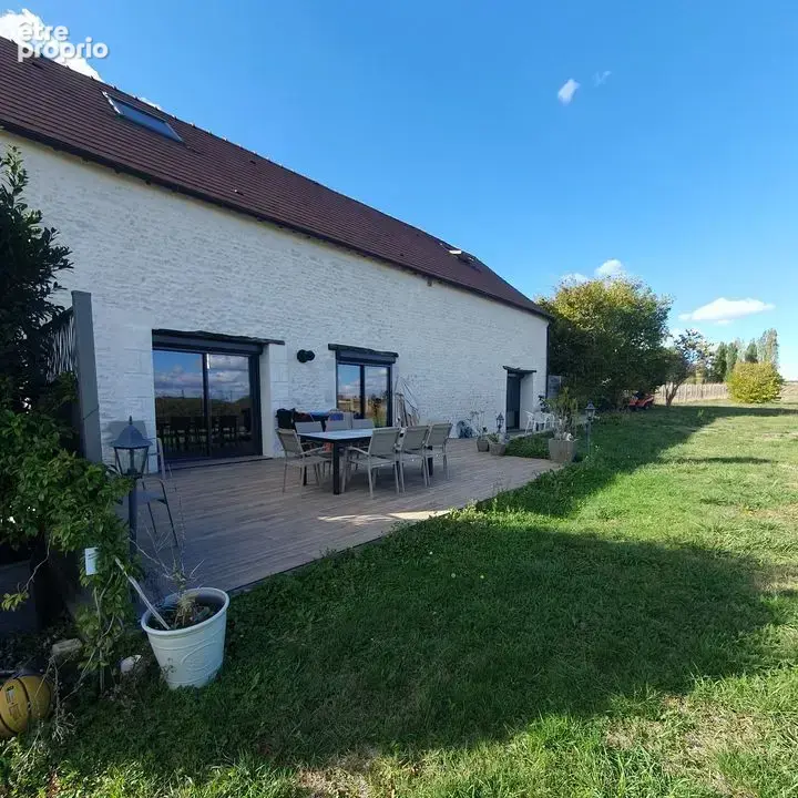 Maison 7 pièces 185 m² à vendre à Marigny-Les-Usages (45760) - photo 3