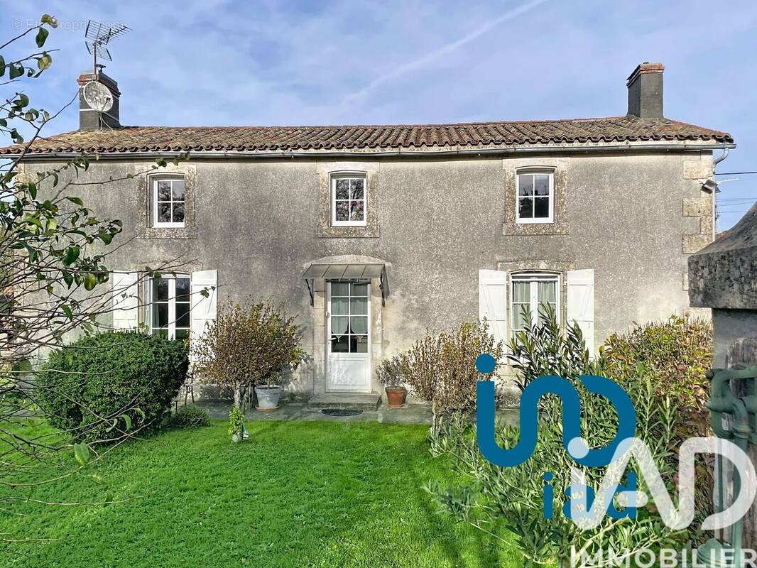 Photo 1 - Maison à SAINT-LAURS