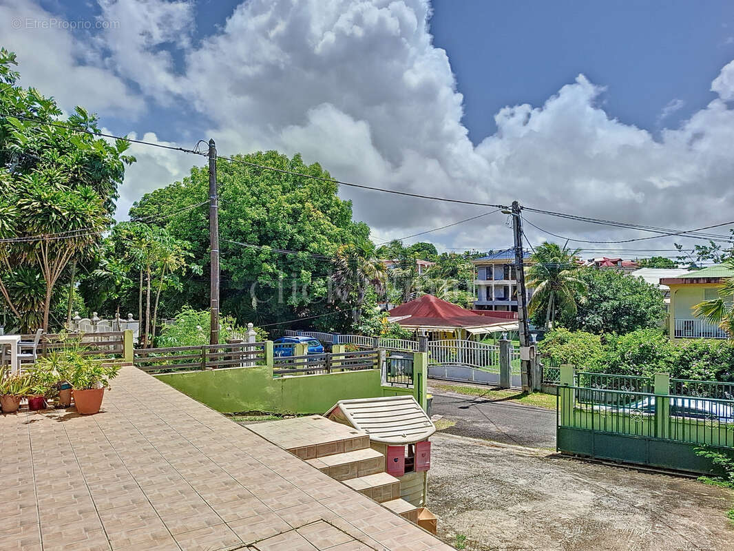 Maison à SAINTE-ANNE