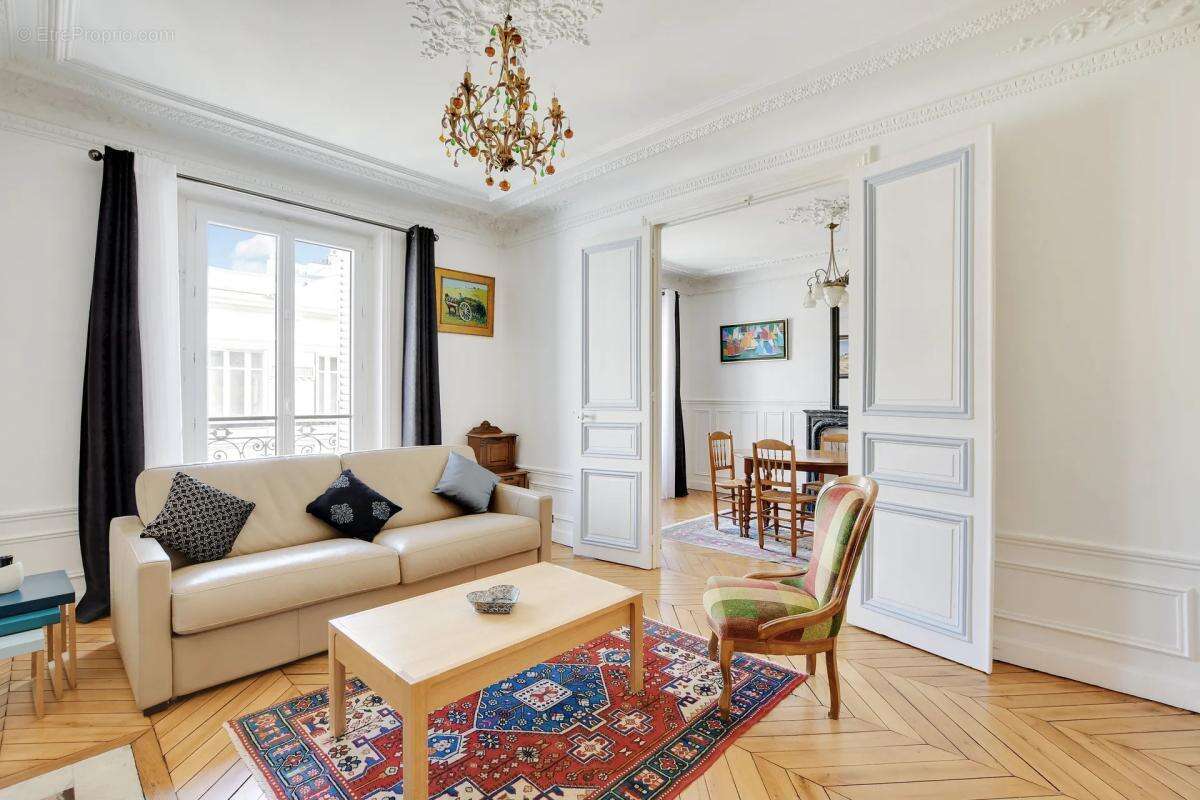 Paris X - APPARTEMENT de 60 m² au 4è étage avec ascenseur - photo 5
