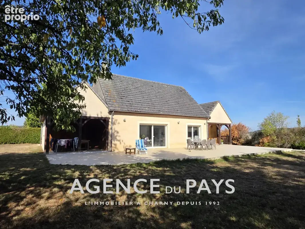 Photo Maison à Chambeugle au prix de 219 000€