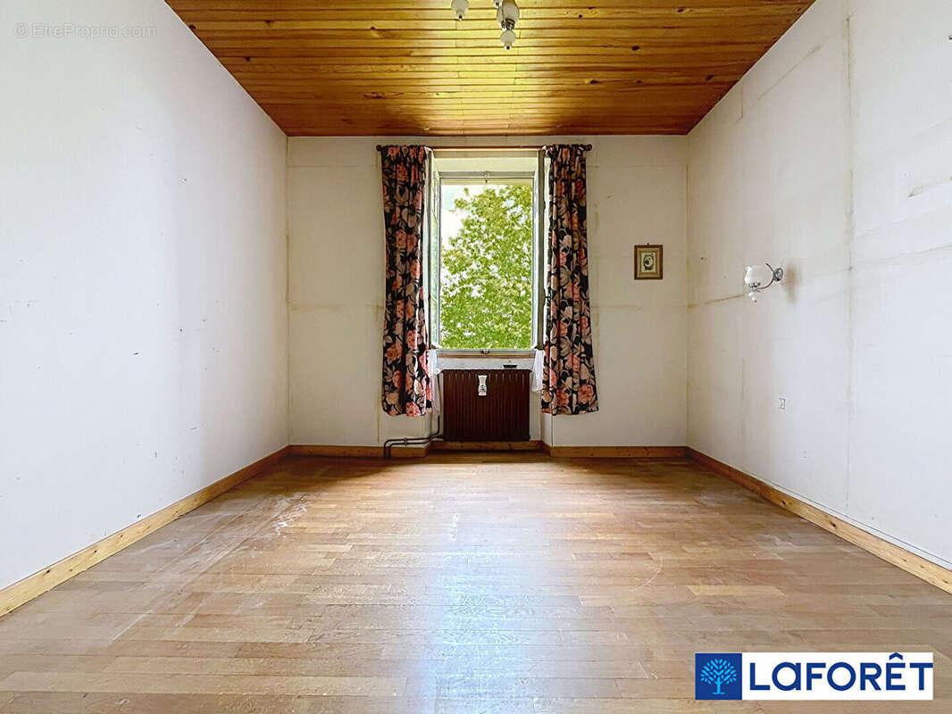 Maison Is Sur Tille 6 pièce(s) 138.45 m2 - photo 9