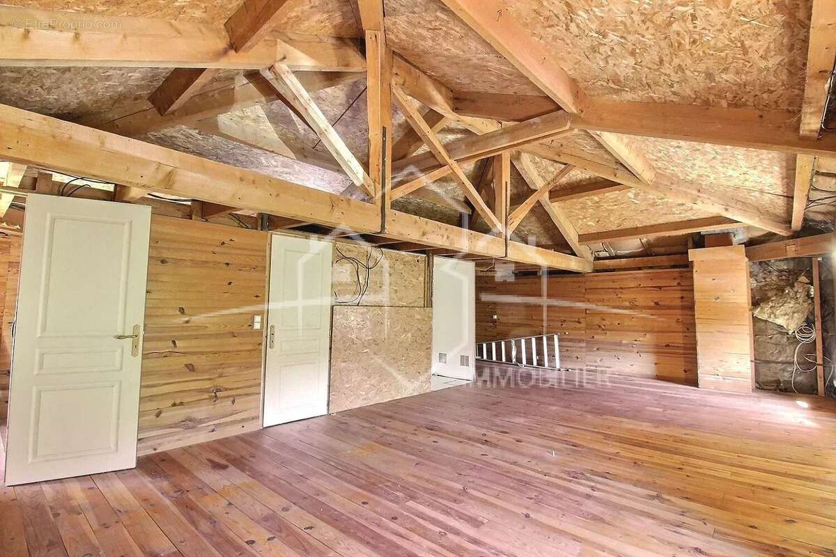 Maison à BEAUSEMBLANT