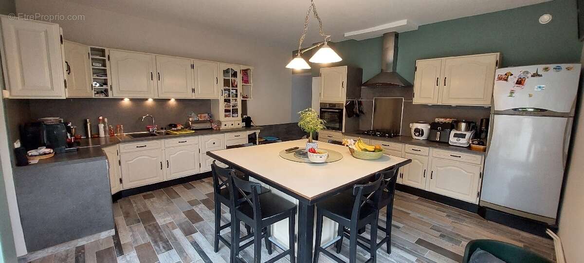 Maison à BRUAY-LA-BUISSIERE