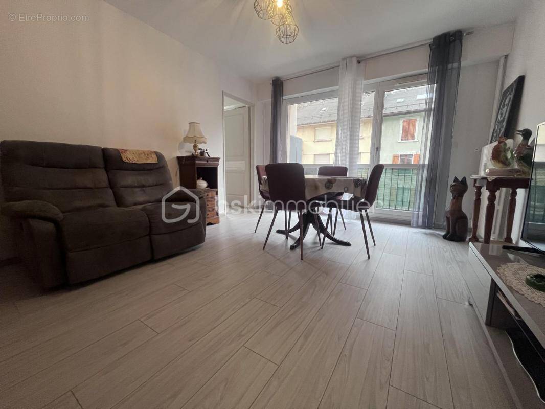 Appartement à FOURNEAUX