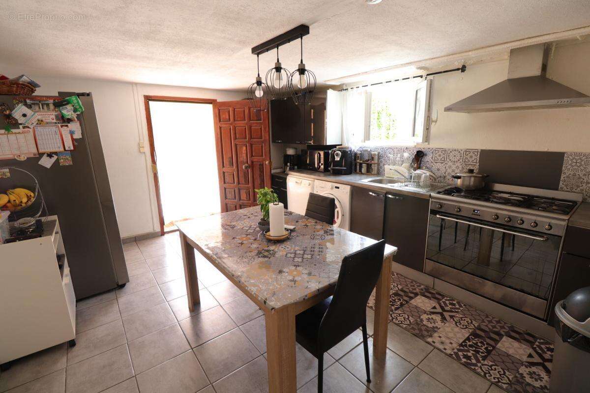 Maison à CHARVIEU-CHAVAGNEUX