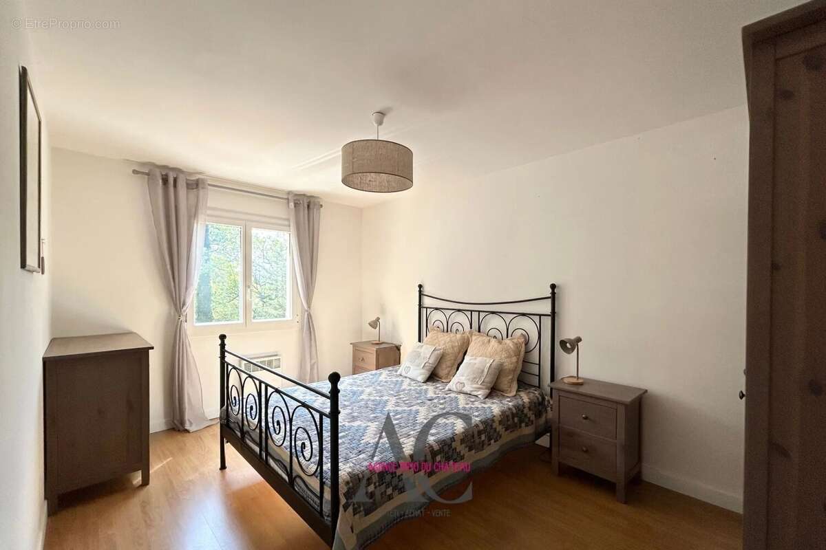 Maison à SAINTE-ANASTASIE-SUR-ISSOLE