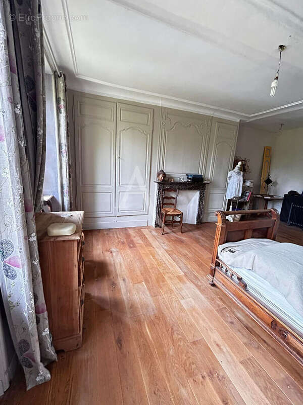 Maison à HUCQUELIERS