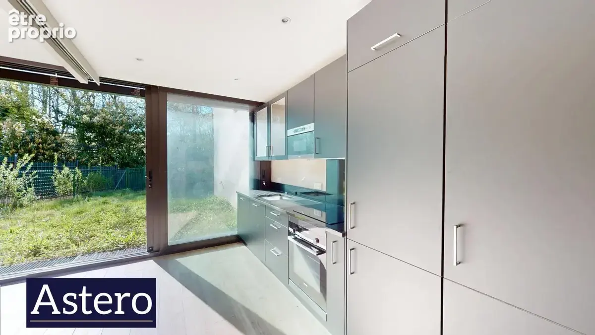 Duplex avec jardin privatif et ascenseur 121 m2 3 pièces - Étangs de Corot - Ville-d'Avray - photo 5