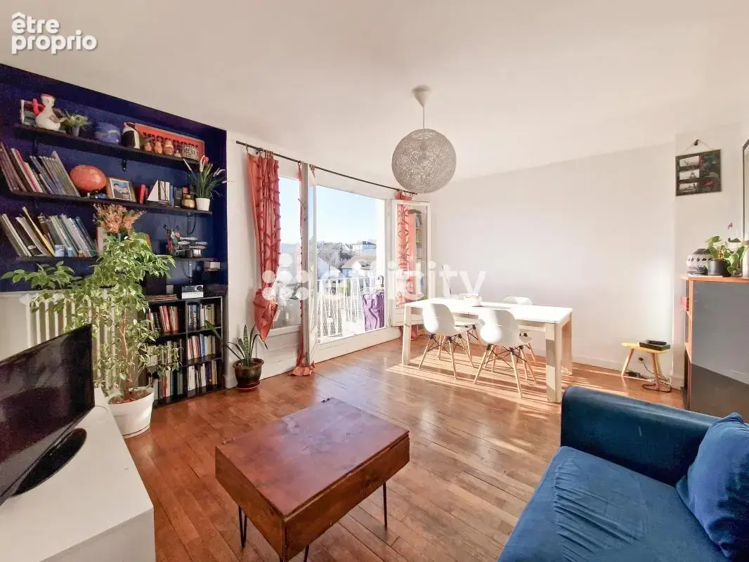 Appartement à VITRY-SUR-SEINE