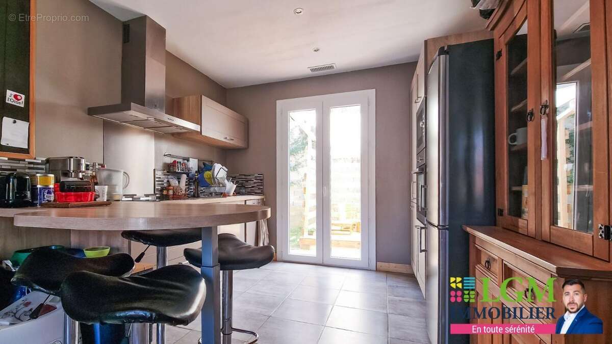 Maison à BELLEGARDE