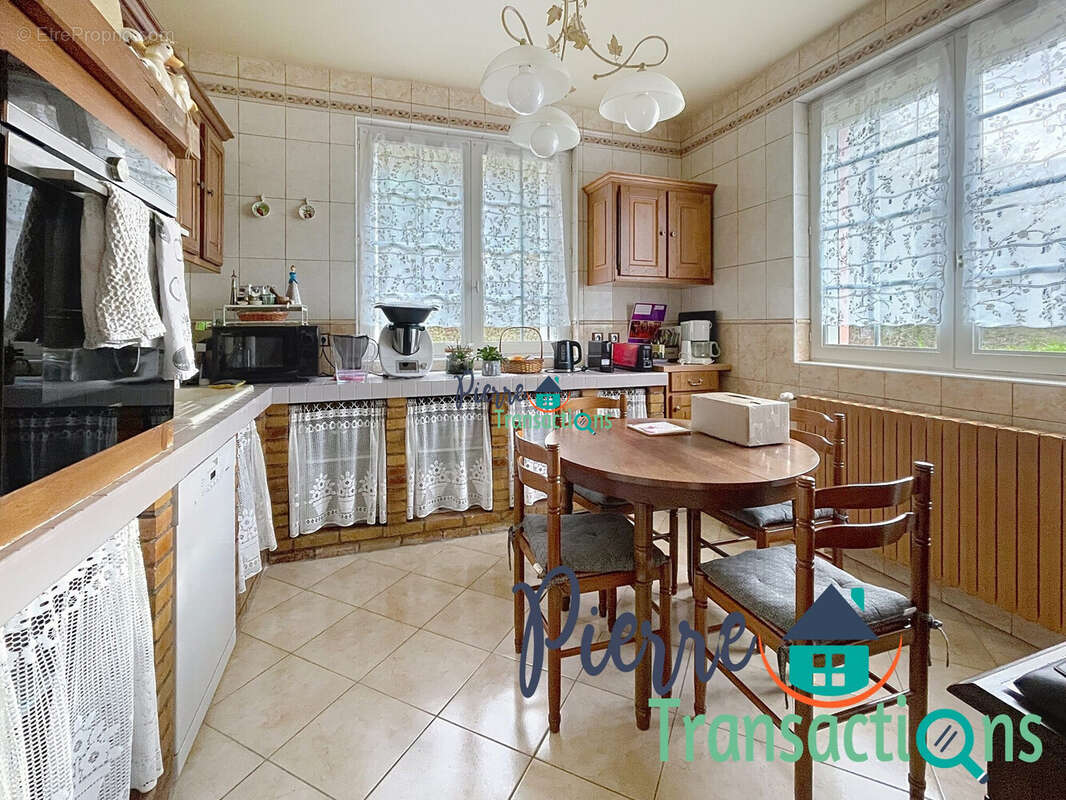 Maison à VILLEQUIER