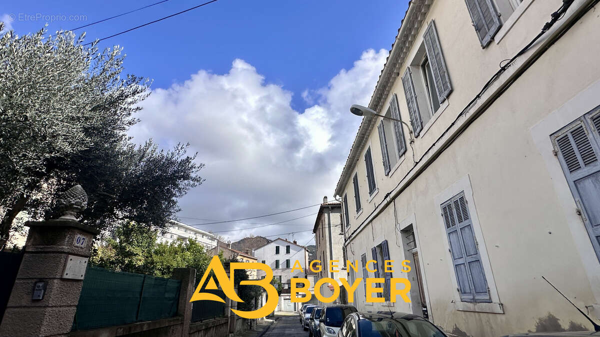 Appartement à TOULON