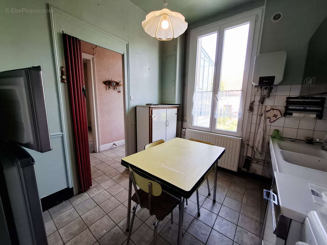 Maison à LUSIGNY-SUR-BARSE