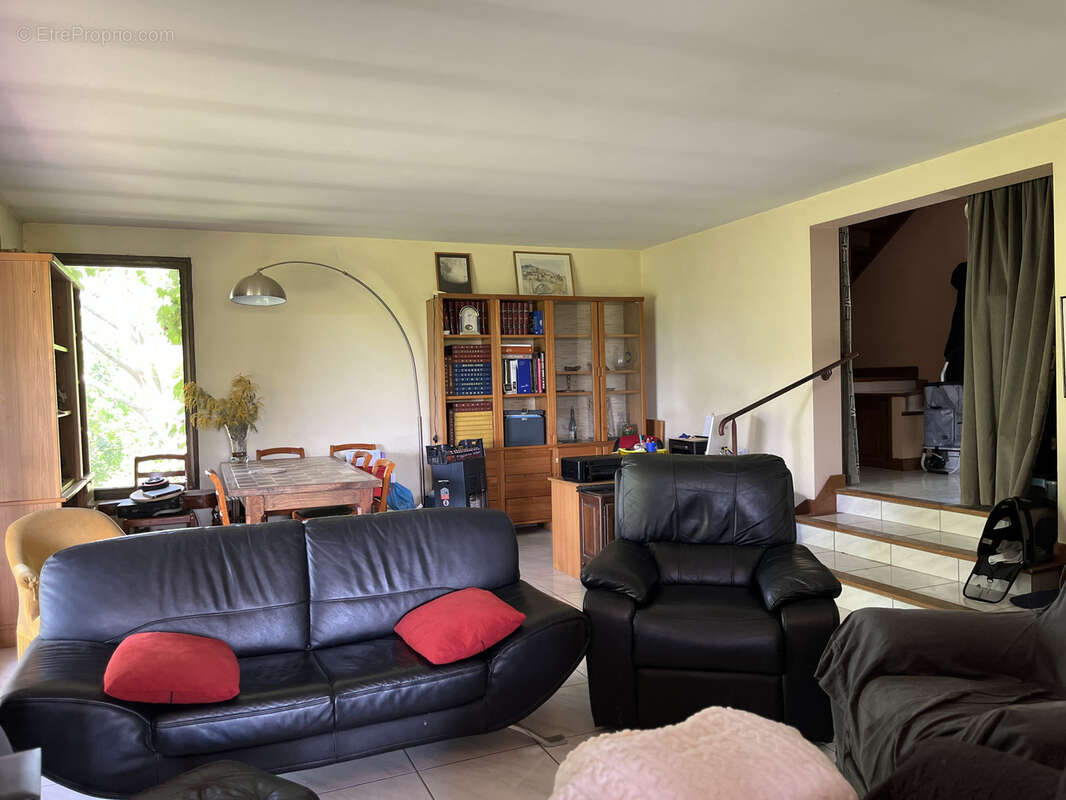 Maison à MAUVEZIN