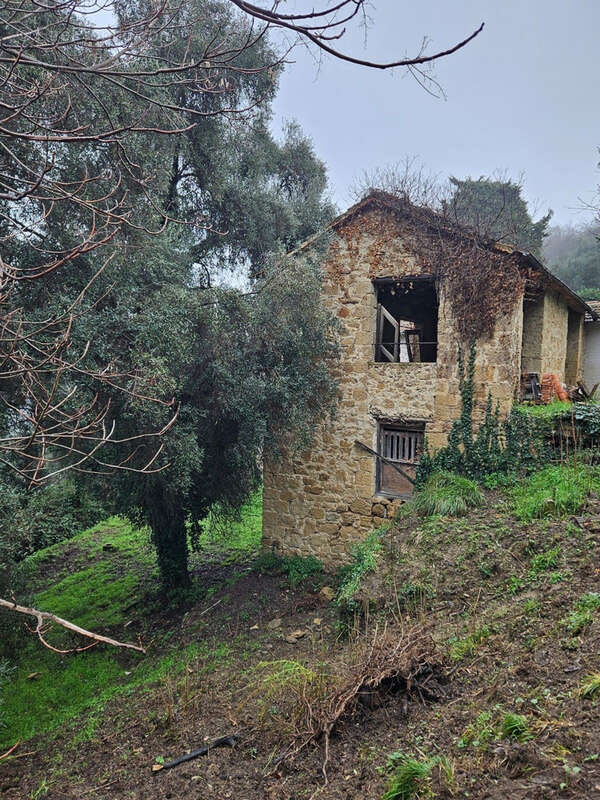 Maison à BERRE-LES-ALPES