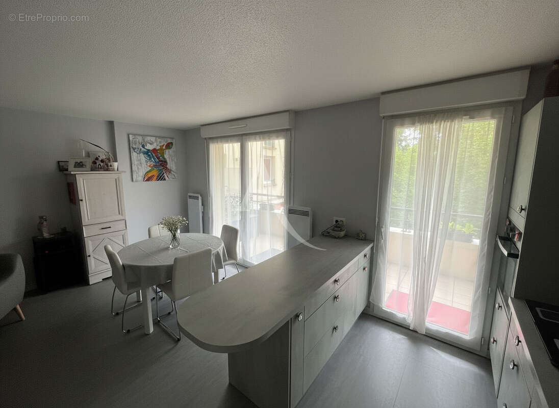 Appartement à DOURDAN