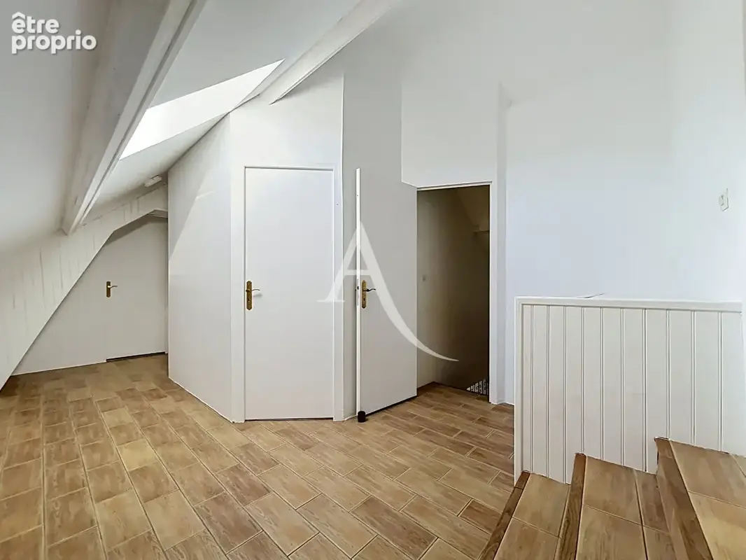 Maison de caractère de 225 m² - 5 Chambres -Terrain clos de 1 200 m² sans vis-à-vis - photo 14