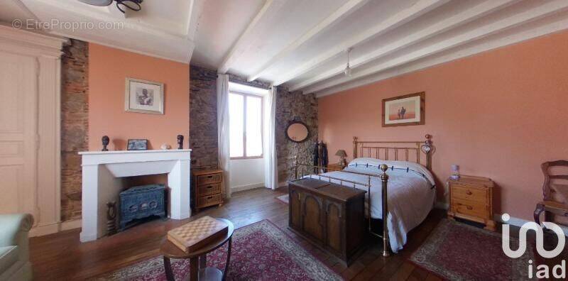 Photo 1 - Maison à CHABANAIS