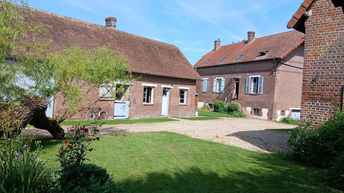 Maison à SAINT-GERMER-DE-FLY