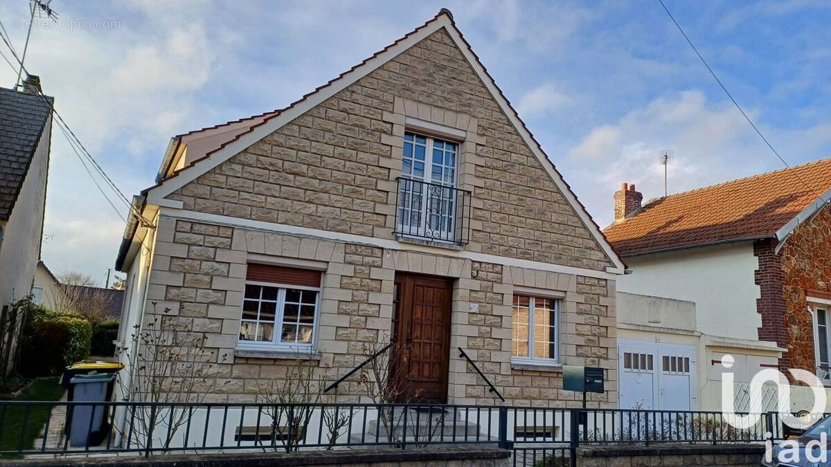 Photo 1 - Maison à CREPY-EN-VALOIS