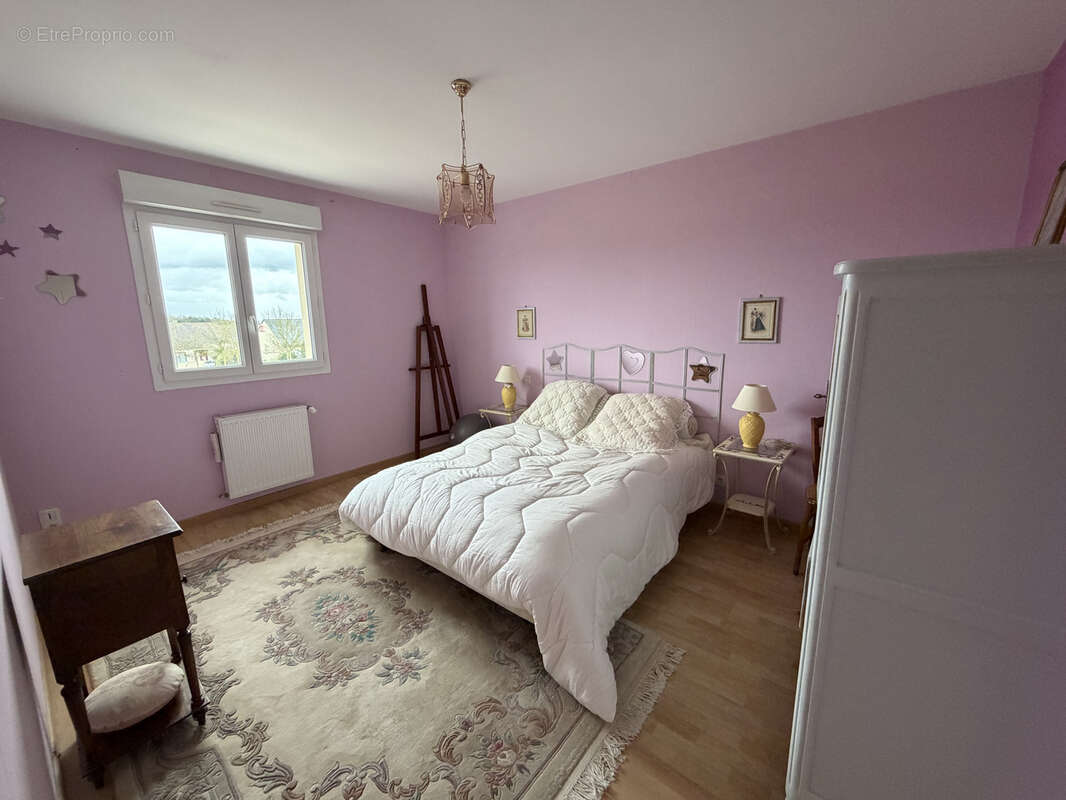 Maison à SABLE-SUR-SARTHE