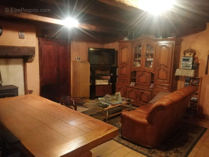 Maison à BUSSIERE-POITEVINE