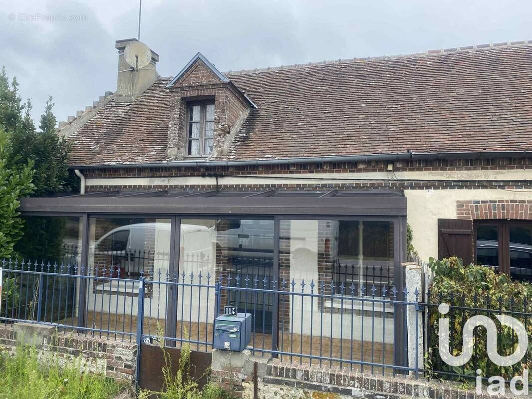 Photo 1 - Maison à CHANDAI