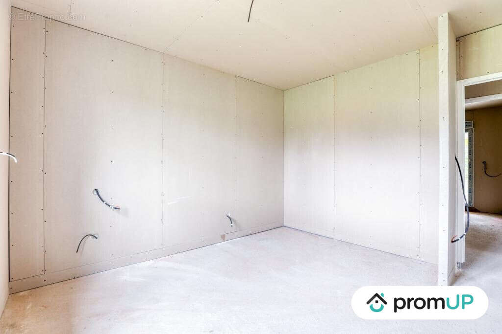 Maison à SAINT-AIGULIN