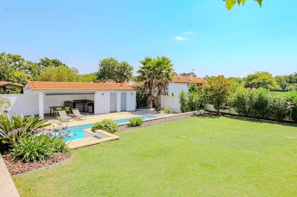 Exclusivite - bidart - ilbarritz  - maison familiale d'exception proche plage et commerces a pied - photo 11