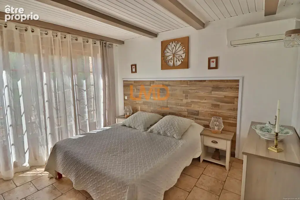 Maison de charme 4 chambres Terrain 2000m2 Piscine Calme Plein S - photo 7