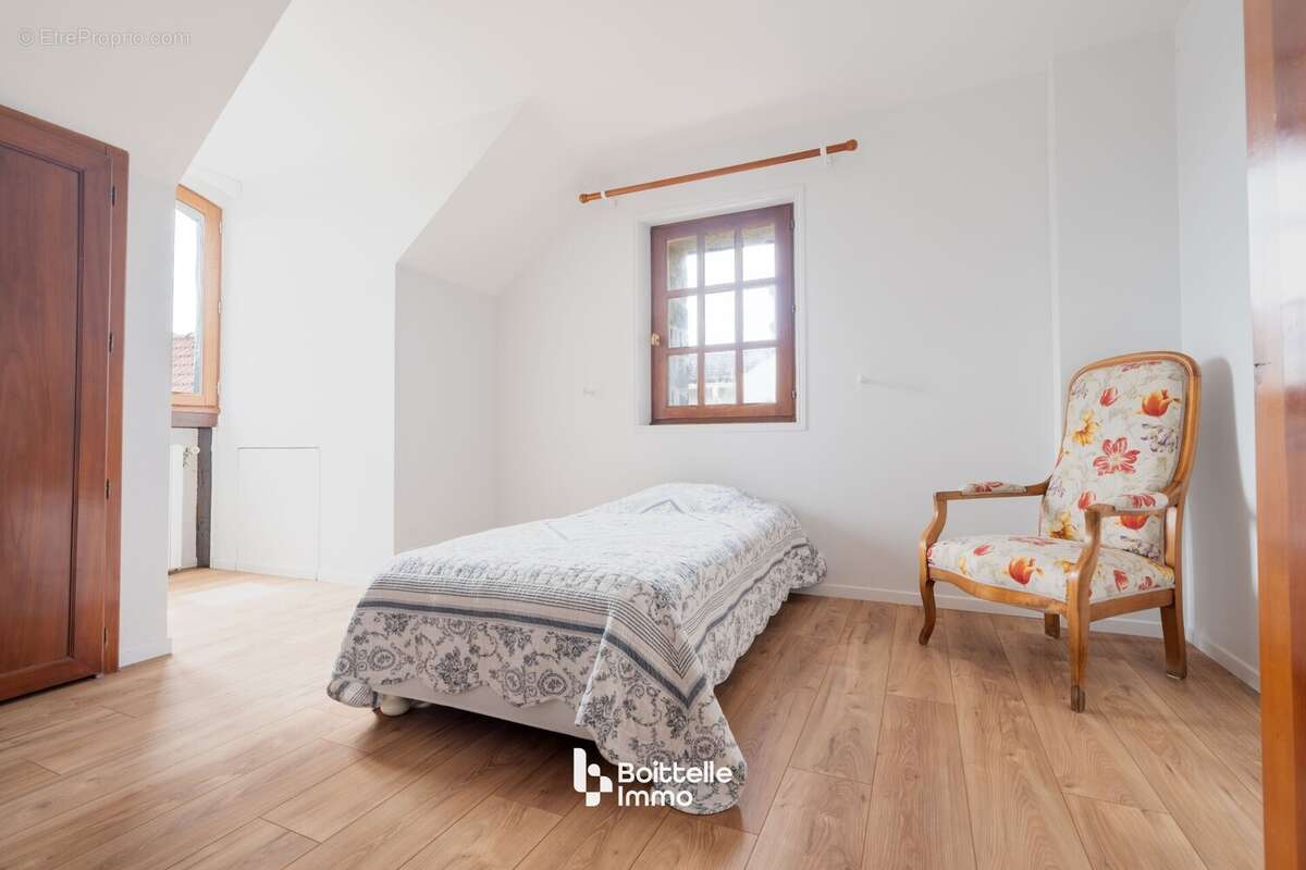 chambre maison 1