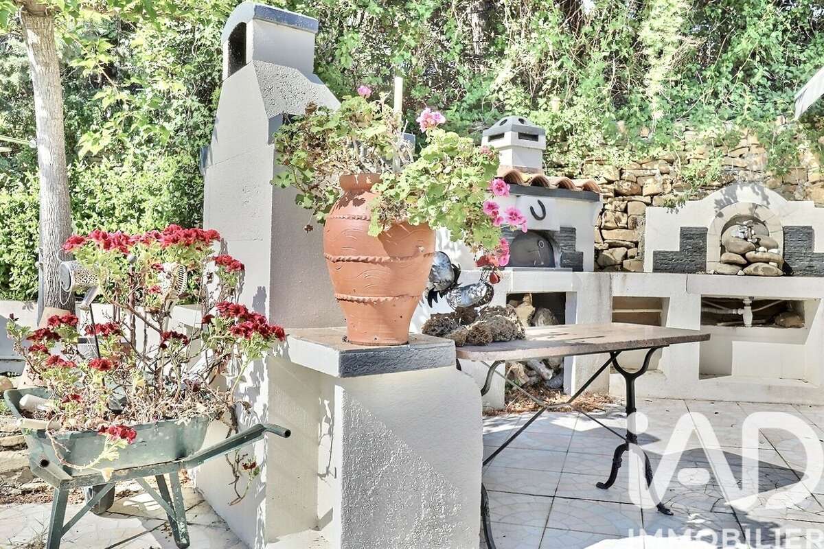 Photo 3 - Maison à CEYRESTE